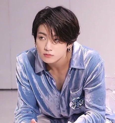 jungkook’s exposed chest ; a needed thread