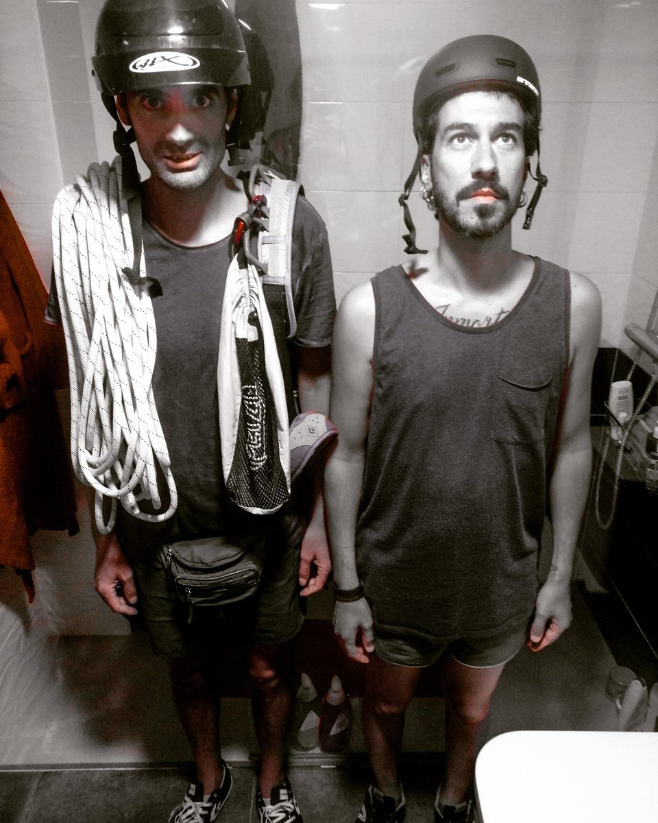 Preparados para girar por todo el planeta!!

#planeta #gira #preparados ##todo #hastag #hijosdenachovidal