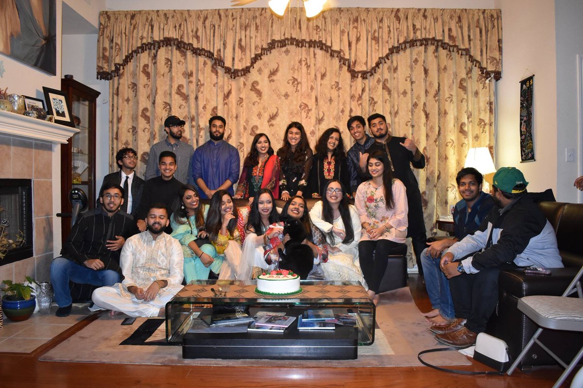 UTexasConnect's tweet photo. "Are you Bengali and looking for a group of friends who share a similar background as you?!! Then come join BSA, a welcoming social group of students who enjoy Bangla culture, in a not ""Fobby"" way!!! Being Bengali is not a requirement, we are accepting of all people!!” https://t.co/Imq55KtFtf