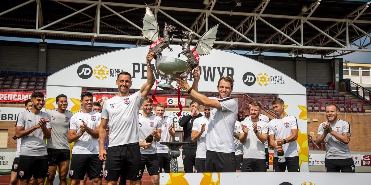 Congratulations to Captain of <a href="/the_nomads/">Connah's Quay Nomads FC</a>, <a href="/GeorgeHoran/">George Horan</a> on lifting the trophy for the Welsh Champions. Best of luck to you, the rest of the squad and staff in the Champions League on Wednesday. 

#ComeOnTheNomads 🏴󠁧󠁢󠁷󠁬󠁳󠁿🔴🔴🔴