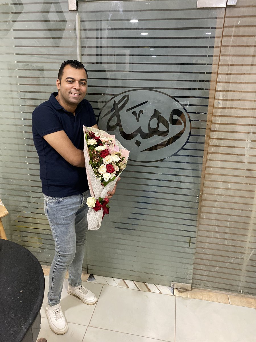 بداية الدراسة ٩/١ إن شاء  الله  بالتوفيق ❤️❤️