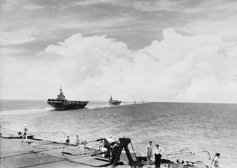 Though considerably smaller than its  @USPacificFleet counterpart, by 1945 with two modern battleships & four modern fleet carriers the  @RoyalNavy Pacific Fleet was in many ways the largest, most powerful fleet Britain ever operated outside of home waters & the  #WW1 Grand Fleet