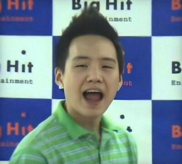 enhymengo's tweet photo. jongdae      yoongi
               🤝
parecerem uma coxinha quando era adolescente https://t.co/6TZjpXDEnD