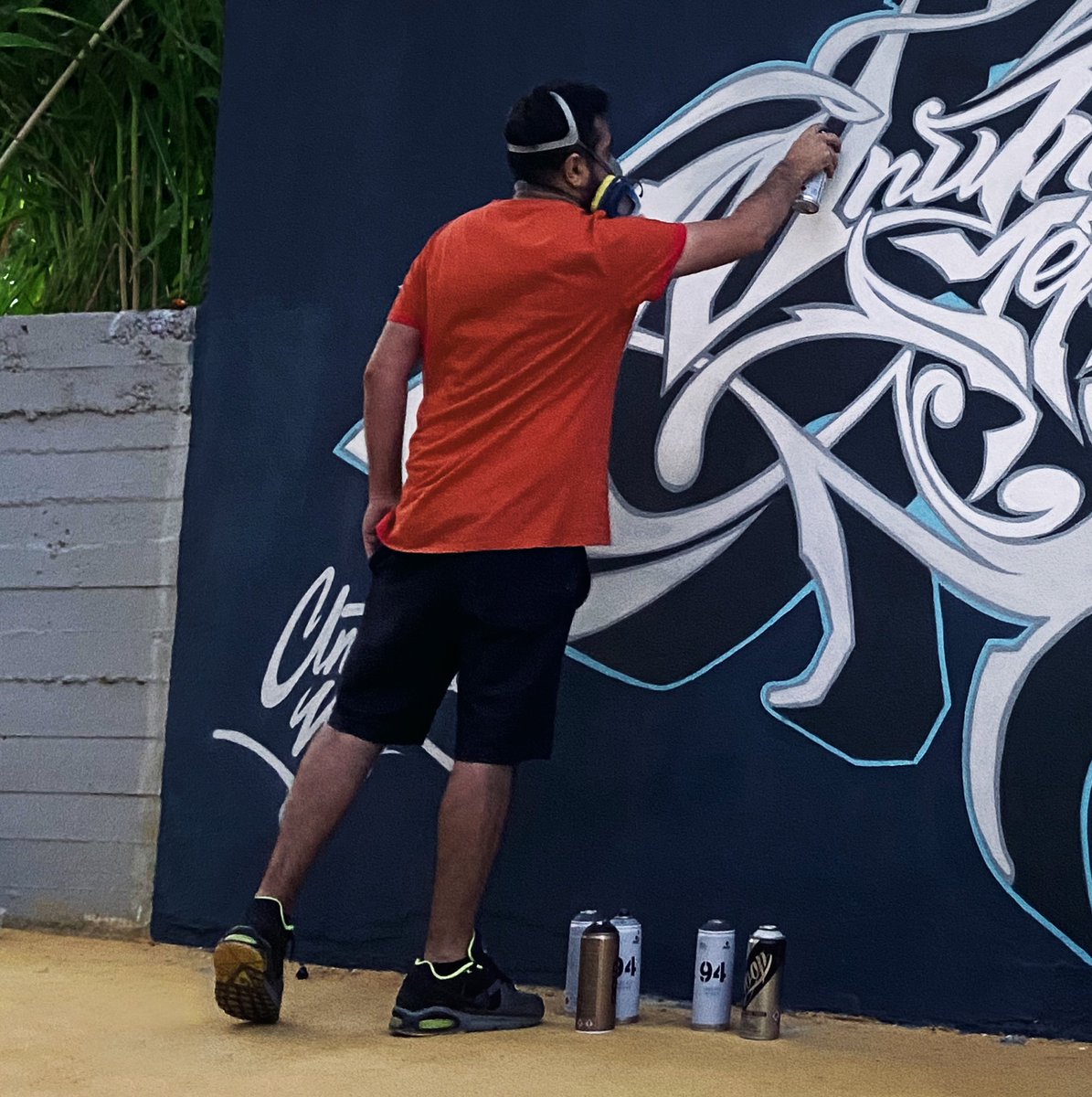 REALWEAK's tweet photo. Wall #Graffiti #StreetArt #Style #RealWeak https://t.co/nXQPUlPjyg