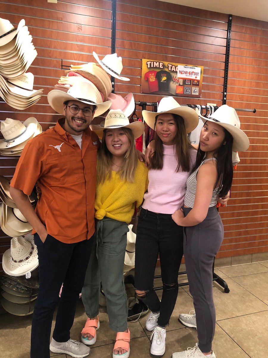 UTexasConnect's tweet photo. Delta Sigma Pi is a co-ed professional business fraternity. They are a group of driven young individuals who strive to uphold their organization's three main pillars: Brotherhood, Community Service, and Professionalism. DSP is a great place to find new opportunities, experiences, https://t.co/2KVkvPrEtp