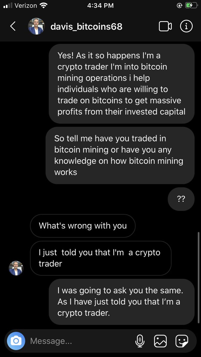 tylerschmall's tweet photo. A bitcoin scammer DM’d me so I tried to convince him that I was also him. https://t.co/NewZL6gXtV