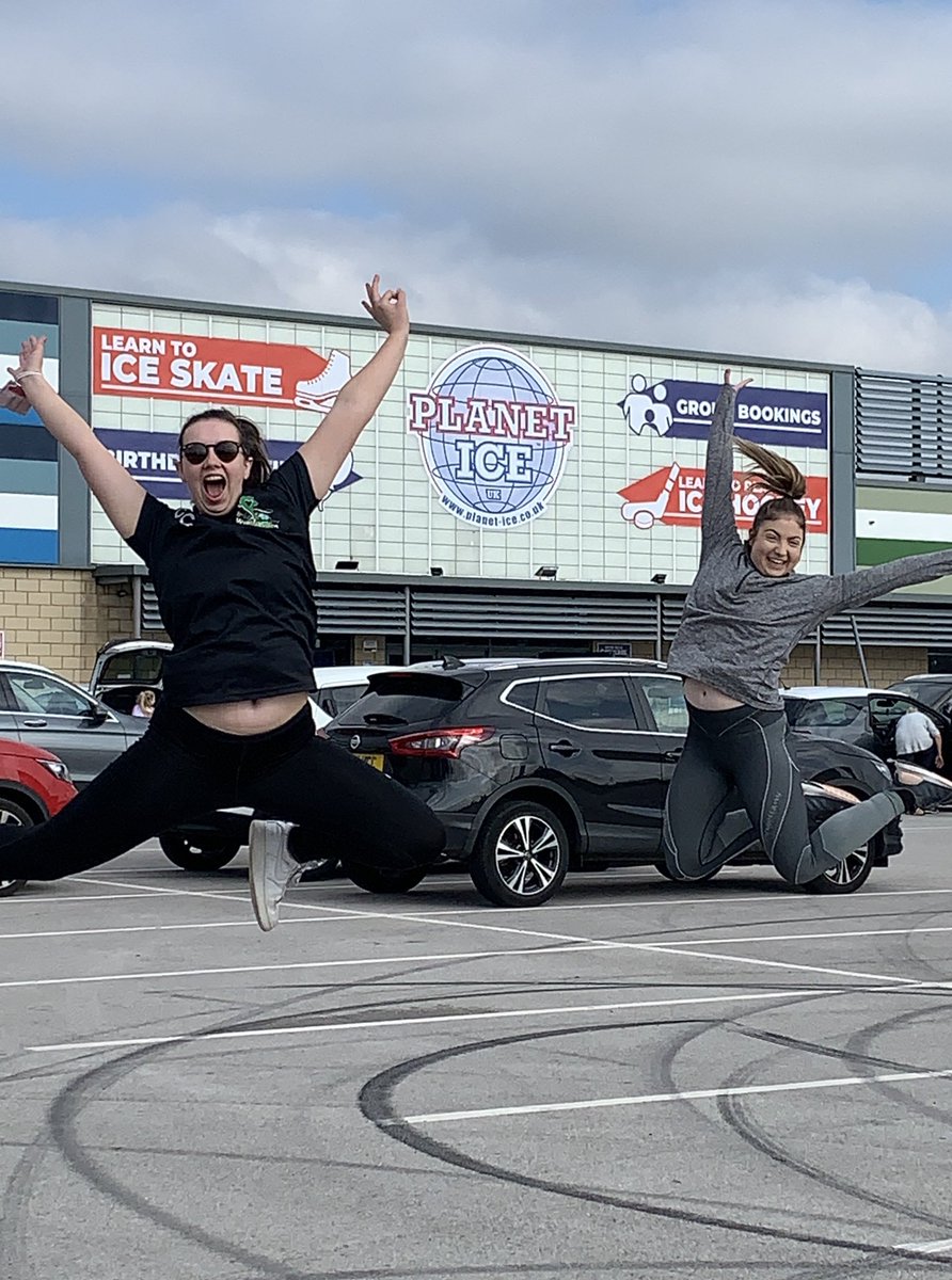 LisaLPI's tweet photo. @PlanetIceUK it’s soooo good to be back #backontheice https://t.co/oqIndi8eS2