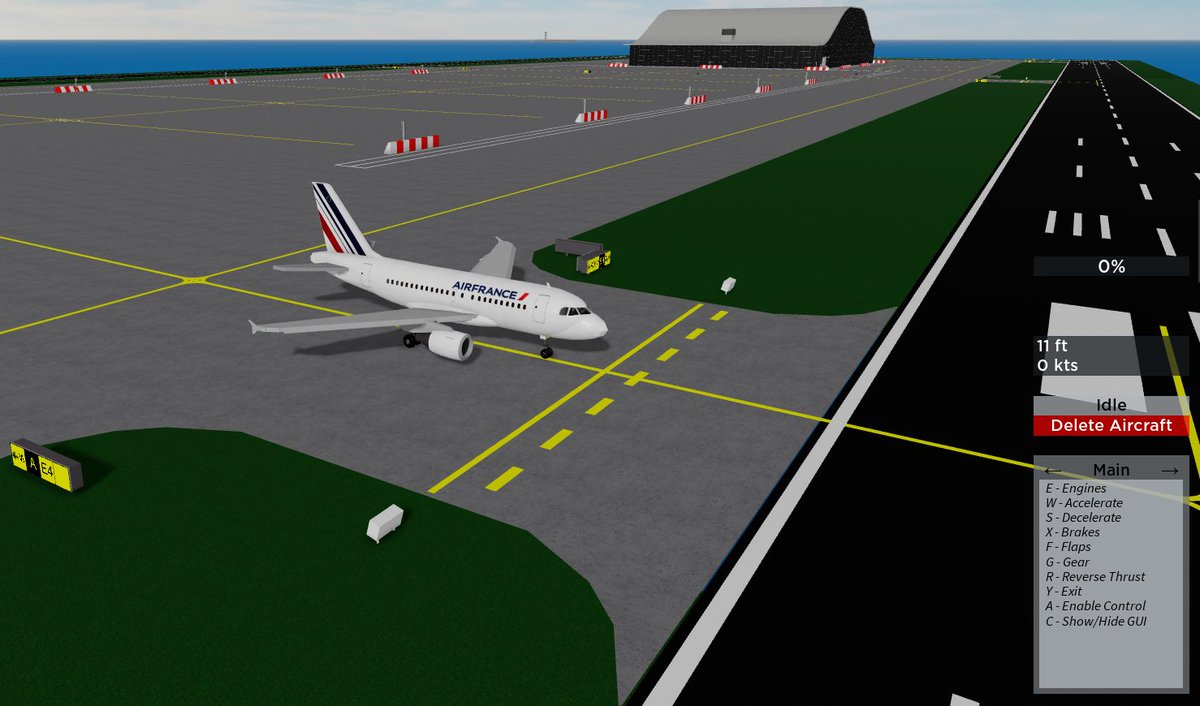 Scallbob22's tweet photo. I have uploaded an early version of a brand new aircraft planekit for SFS. This is currently only on the Air France Airbus A318. It features many new features and I would be delighted if you came back with some feedback! (Full announcement on https://t.co/DDTYsTvt9d) https://t.co/ebGrGpPzLu