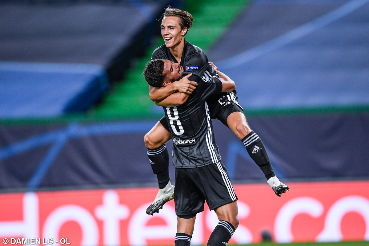 OL_English's tweet image. No farmers here 😉 #UCL