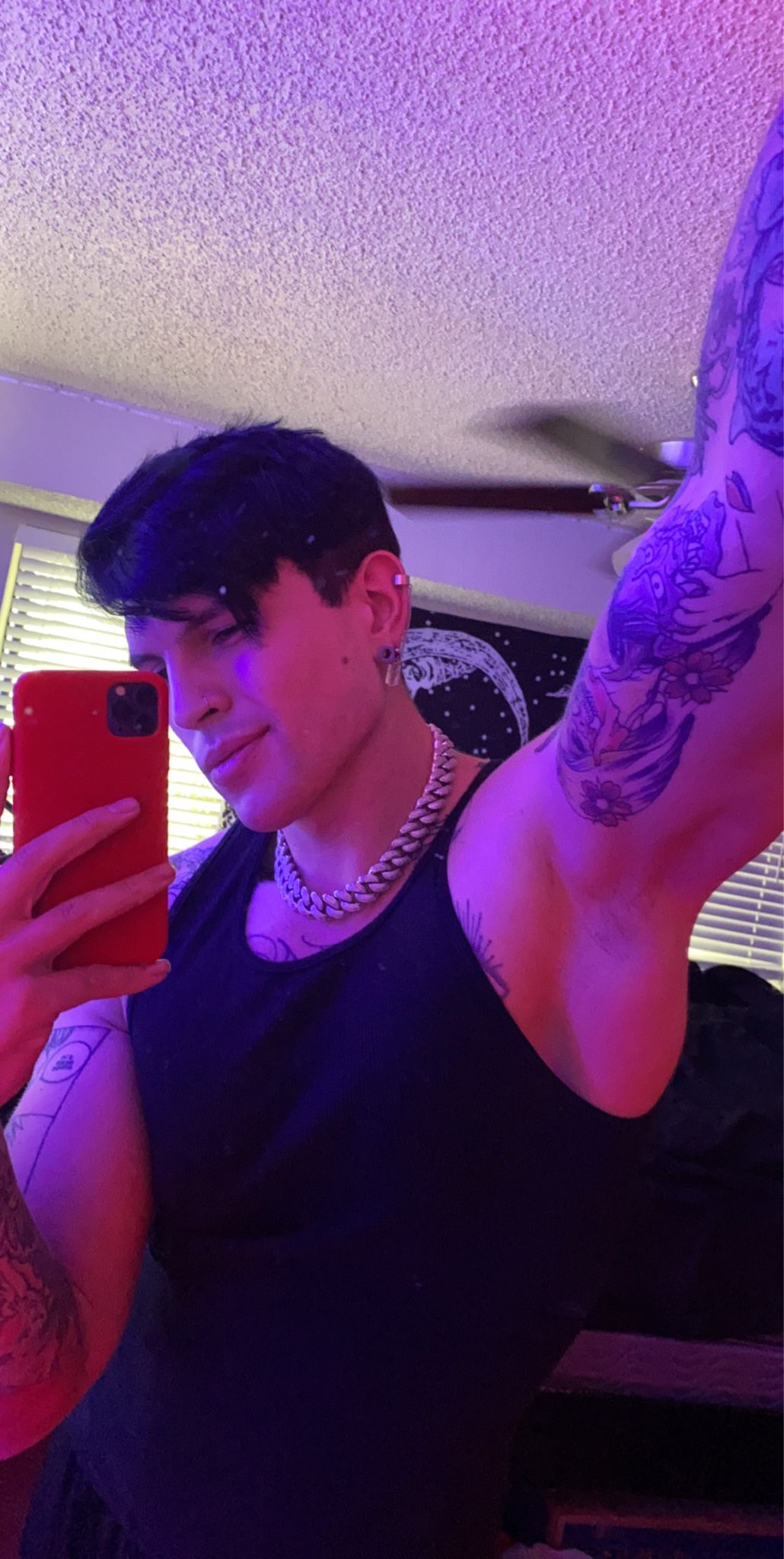 TW Pornstars - 1 pic. Trevor_wagner. Twitter. Boooi. 11:53 PM - 15 Aug 2020