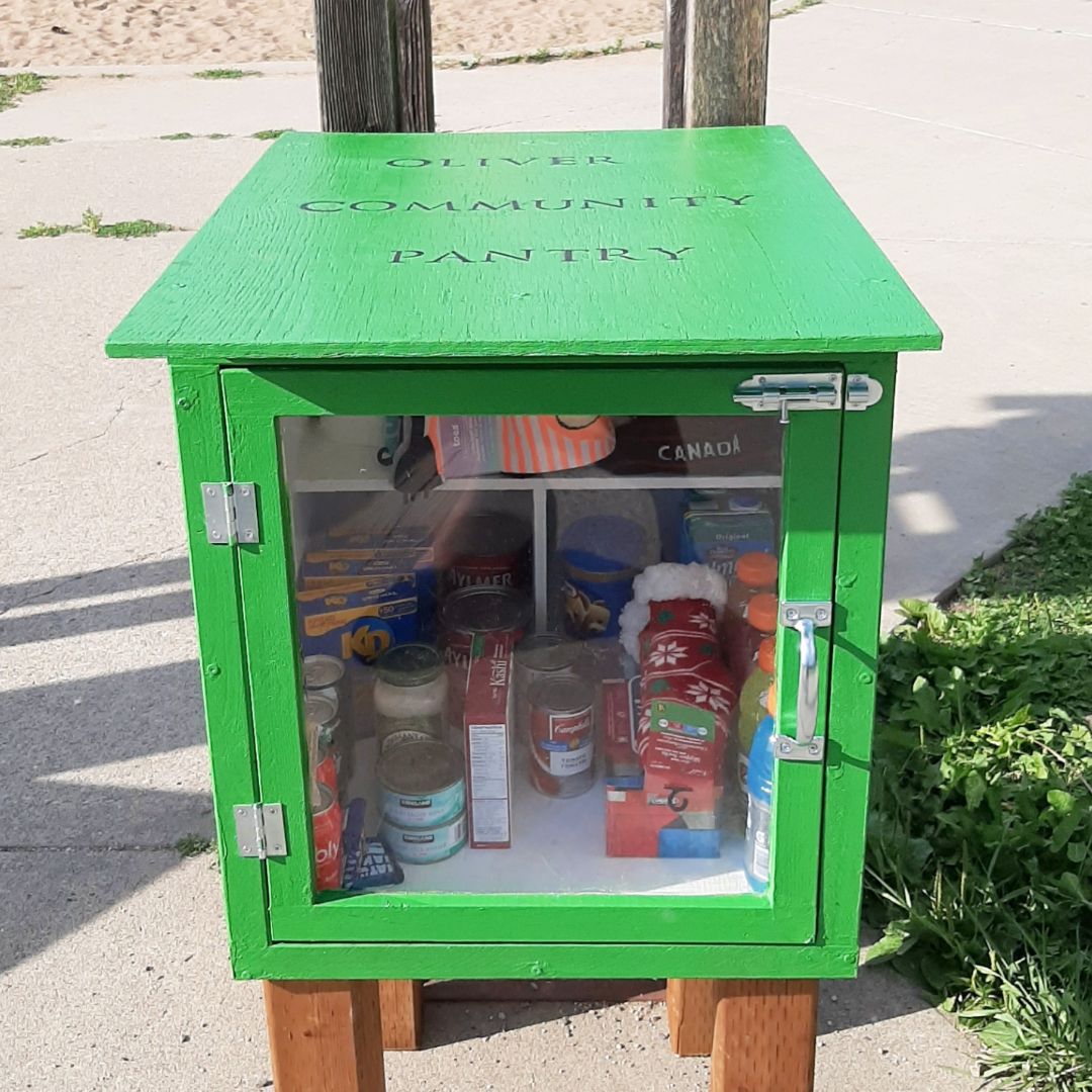 We're so happy to see the anonymously donated #Oliver Community Pantry now located in Oliver Park!! 💚 This project is meant to increase community #resilience, and we encourage you all to take what you need and give what you can. #oliveryeg #yeg