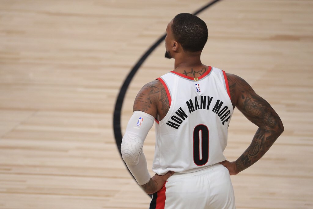 davedgoliath's tweet photo. @Dame_Lillard knows how many more games he’ll win. He told y’all. #Lakers @Lakers @LakersNation @LakersCommunity https://t.co/82DcYW69CP