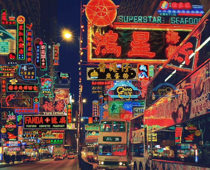 scott_kerr's tweet photo. A neon wonderland in 1970s/80s Hong Kong. Photos by Keith Macgregor https://t.co/rS79OMtjsN https://t.co/RDcVyQ69wV