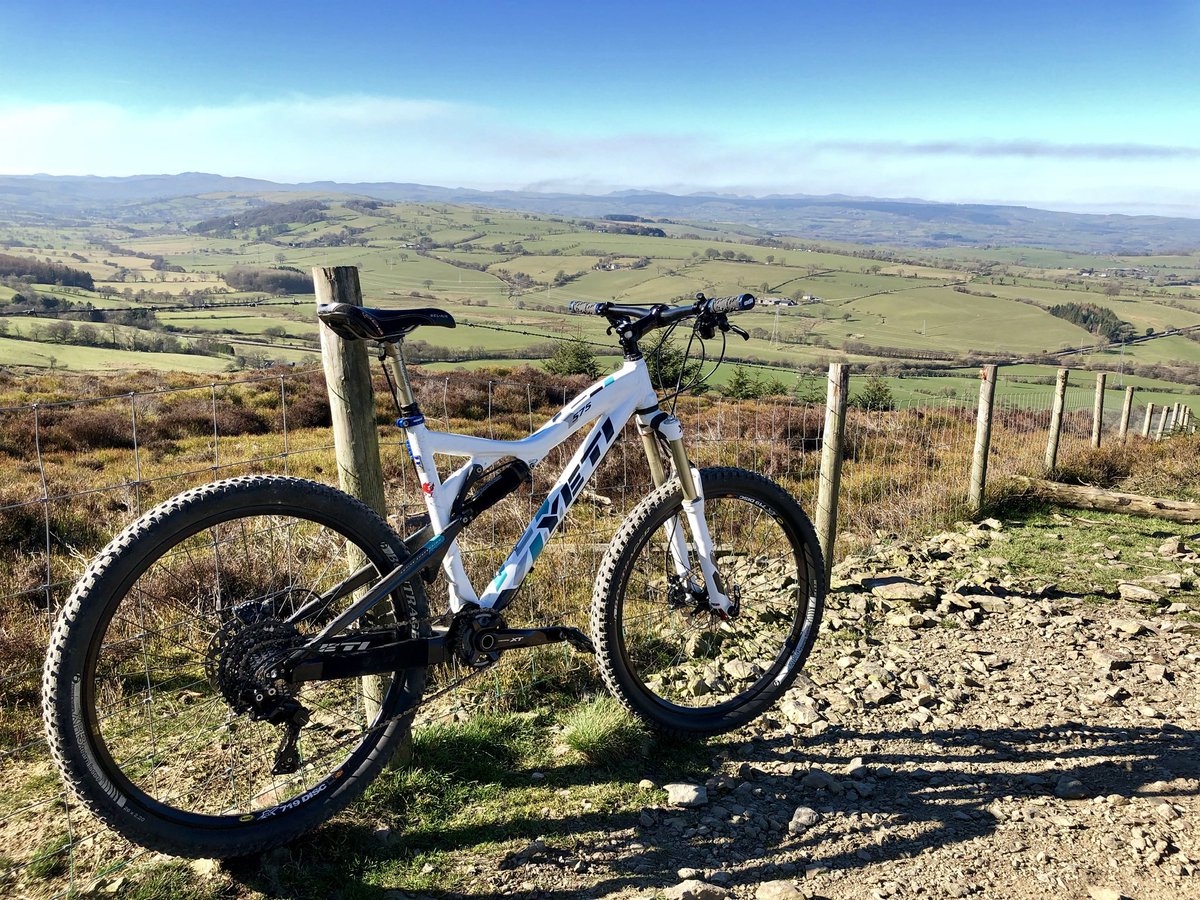 MartinParry13's tweet photo. @SuaveRepublique @UKMTB_Chat @UKCycleChat https://t.co/2tc68otnGx