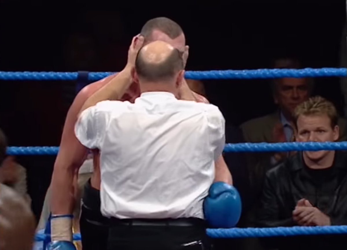 GamerGrumbling's tweet photo. Watching some old fights and look who's watching a 1 handed Danny William's beating potter. It's only @GordonRamsay 😂😂😂😂 https://t.co/Pdx4WGQsM3