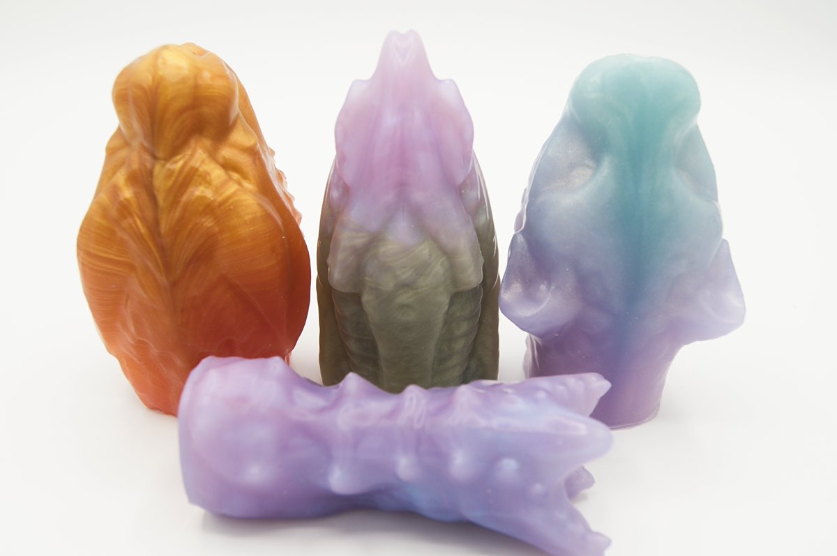 XenocatArtifact's tweet photo. Some more angles of our new cuties! These are the 4 inch strokers, and we will have smaller options with closed and open backs, as well as full sized models for each available really soon! #fantasysextoy #siliconedildo #fantasystroker #toysfortransition #stroker #sextoy #xca https://t.co/XXE5nQw0bs