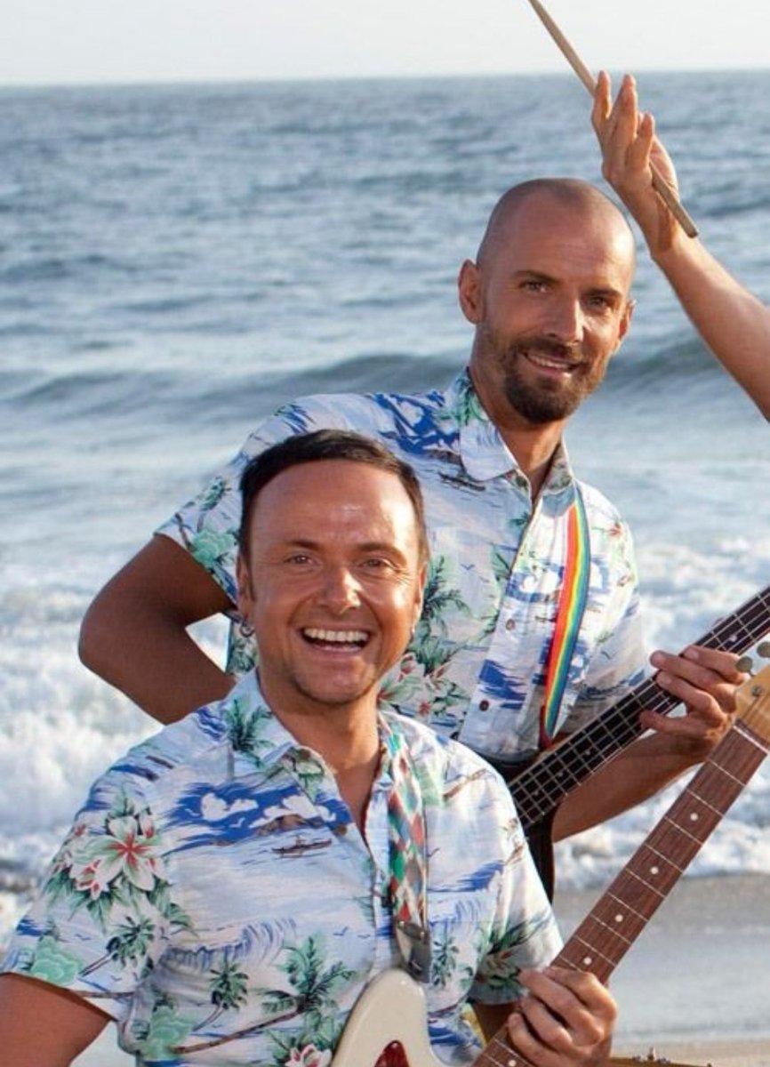 ᴘᴀᴜʟ ʟᴀɴᴅᴇʀꜱ ꜱᴍɪʟɪɴɢ•ᴀ ᴛʜʀᴇᴀᴅ•