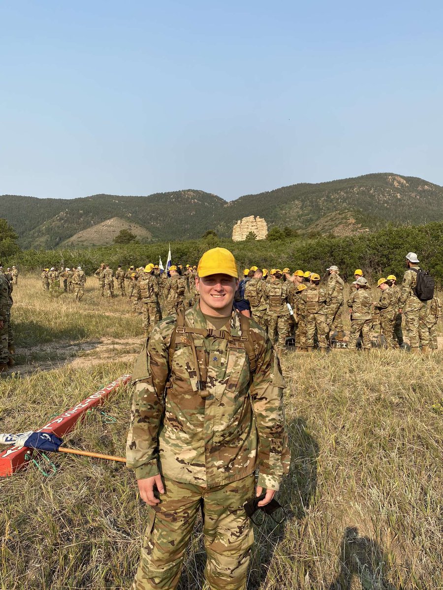 MickeyRoach_TX's tweet photo. Congratulations @MasonRoach11  on Recognition day USAFA!  Covid delayed but a great milestone. @aroach003 @Treyroach10 https://t.co/zWBTzbLaqB