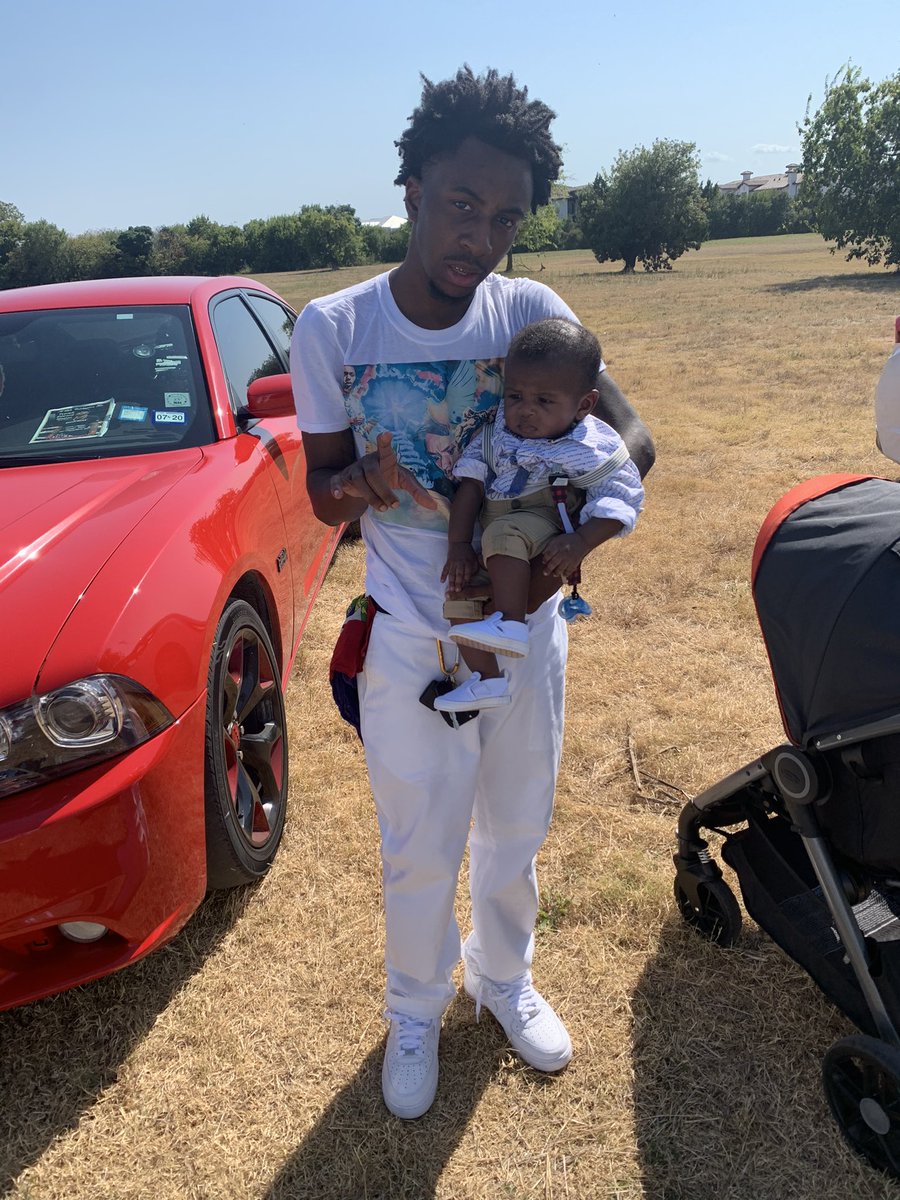 BuntadaMechanic's tweet photo. @Holy_Nino  this was for you we love you and i appreciate you being my bih brother 😭💔🥺🕊 #LLREDD https://t.co/nzE4Zy88O7