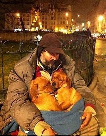 WeLoveDogsUSA's tweet photo. Those who have the least to give are often those who give the most! https://t.co/RBKUtDdWbv