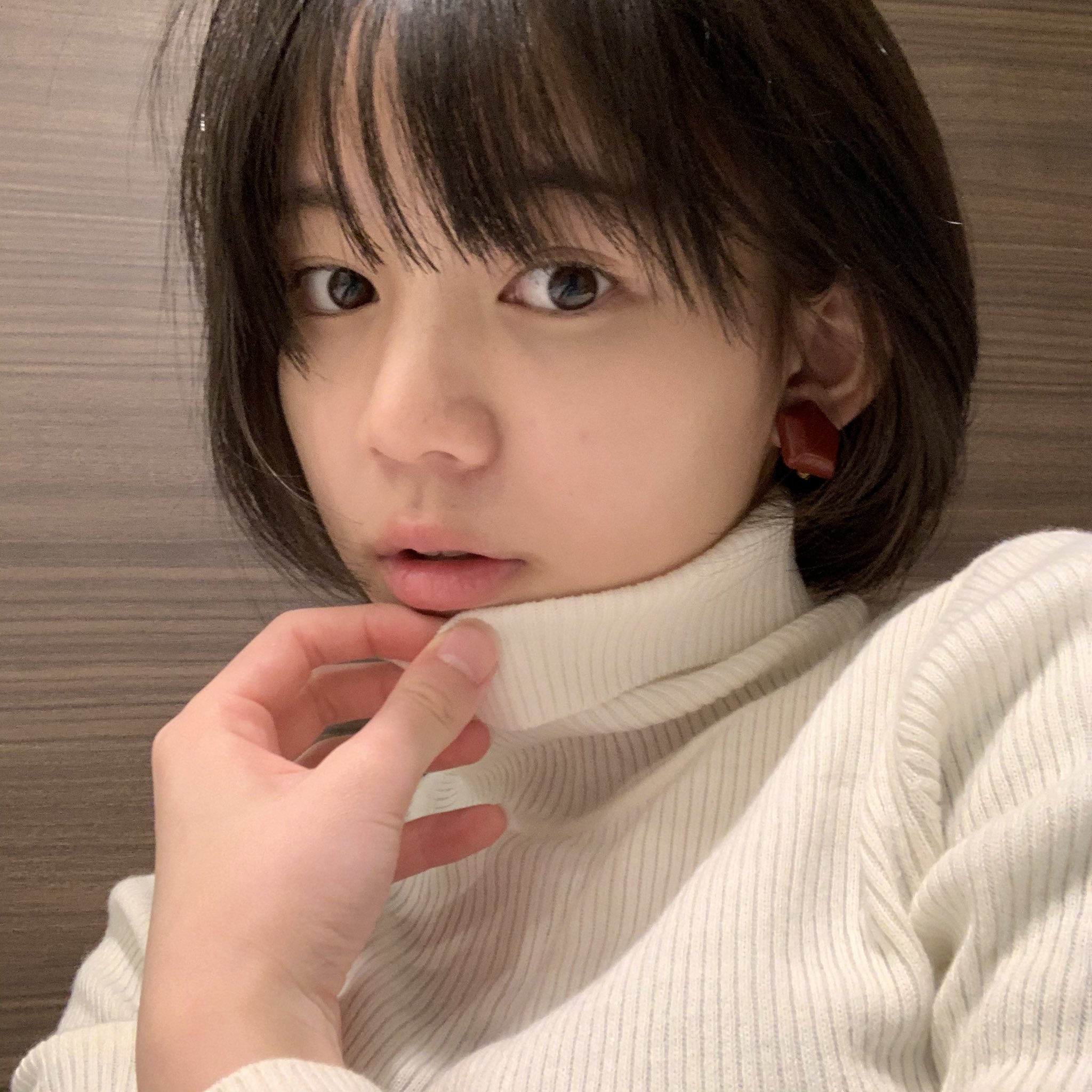 ハムサン ショートボブが似合う美少女 ボブ会 葵乃まみ ちゃん 左 Soratobsakana の 神崎風花 ちゃん 右 ボブ会の使い方間違ってる W T Co Koxivocnuy Twitter