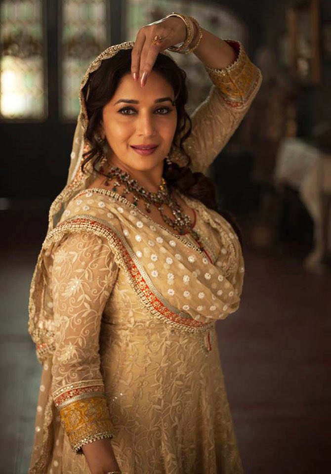 Madhuri Dixit in Dedh Ishqiya (2014)
