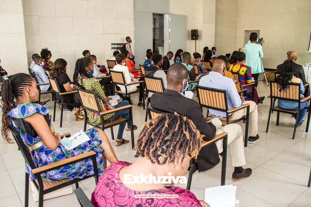 ExkluzivaC's tweet photo. #Kinshasa Pour vos événements, EXKLUZIVA COMMUNICATION est là @CarineKanku4 @fondasecours @Cafd77172605 @AfiaWote @AwaNdiayeSeck1 @FemmeAfricaine @mbuku_maguy @cjlasblrdc  @acajasbl @MpezoEsther @colette_tshomba @NseyaPatricia https://t.co/yngTSAQkKR