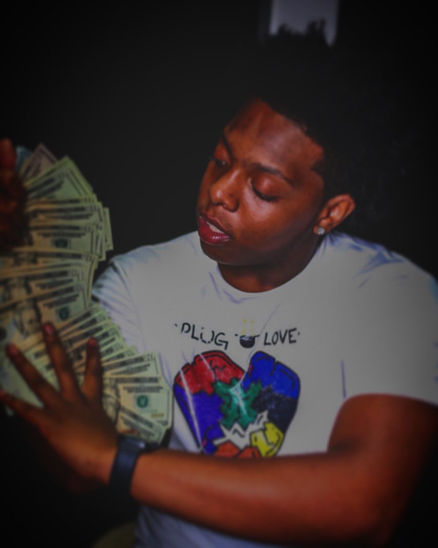 PlugLoveCeo's tweet photo. Watch Me Turn My Dreams Into Reality 🥇 https://t.co/Z0WwQSlgLr