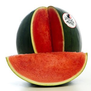 Raga ma che roba é #perlanera , l’anguria senza semi? Ma siete scemi?