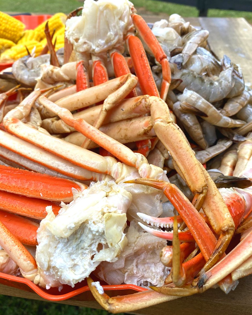 One of our favorite summertime meals is steamed shrimp and crab legs…cooked in our LoCo 60qt Boiling Kit! What's your favorite LoCo cooker and summertime food? Let us know! lococookers.com | #LoCoCookers