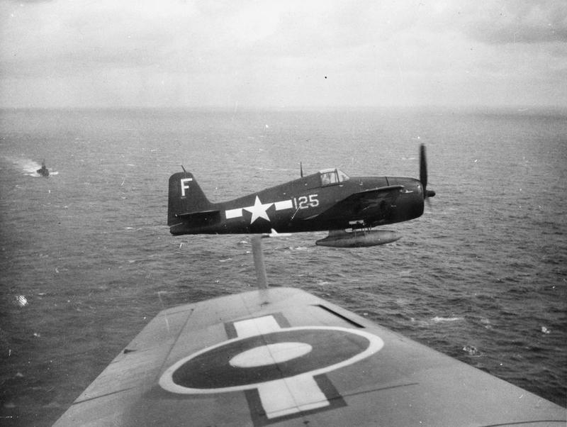 Escorted by seven Supermarine Seafires of 887 NAS & 894 NAS, launching at dawn alongside their  @USNavy brethren, flying their Avengers, Corsairs, Hellcats & Helldivers