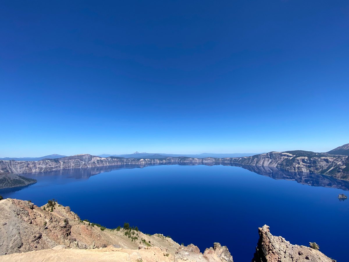 AC7OR's tweet photo. Crater Lake, OR - where I was yesterday. 4 #sota 8-pointers around the rim, if only I’d been prepared #hamradio https://t.co/FMJAAH4oq9