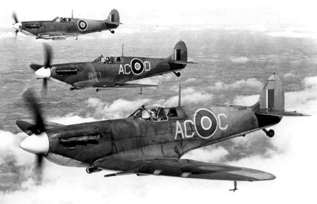 At 0545 however, the  @RoyalNavy air strike was intercepted by fourteen Japanese Mitsubishi A6M & JM2 fighters from the 302nd Kokutai. In the ensuing dogfight the Seafires claimed seven aircraft shot down, S/Lt Gerry Murphy of 887 NAS firing the last shots, while claiming his 2nd.