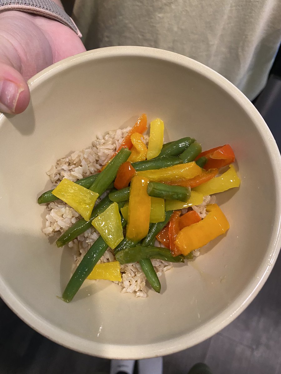 August 15th 2020: Caroline made rice and sautéed veggies! Very healthy and a refreshing meal. Last night we all were out and about so it was a fend for ourselves night. 