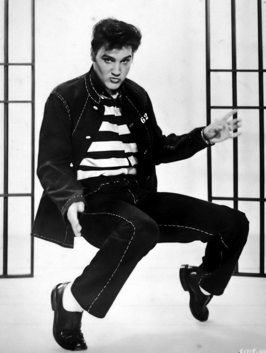 agosto de 1955, cuando lanzó el 5°, "Mystery Train", posiblemente su mejor disco, había atraído a un importante número de seguidores sureños por sus grabaciones, sus apariciones en vivo en los bares y clubes regionales y sus actuaciones radiofónicas en la