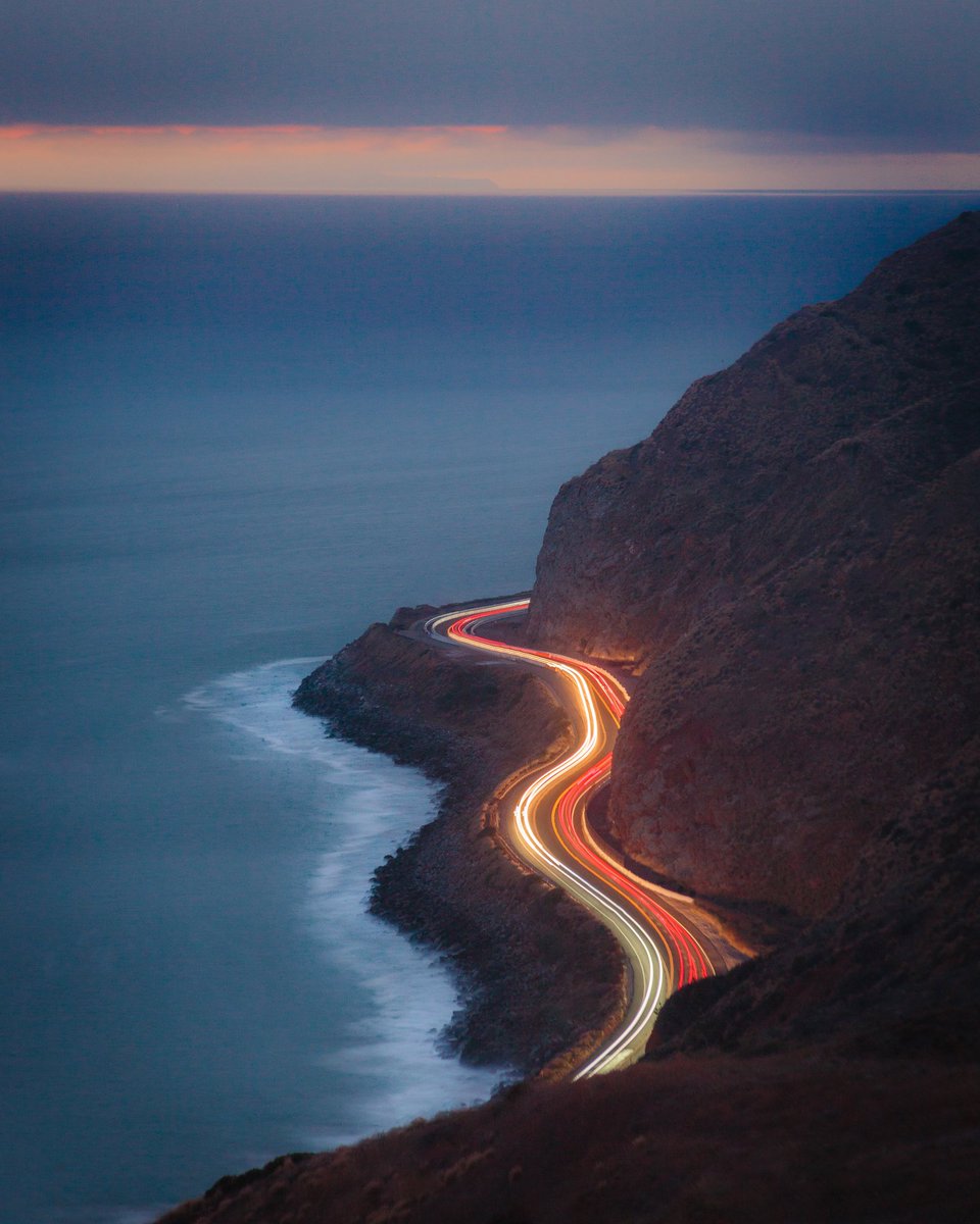 KyleResatka's tweet photo. Spending the night in Malibu #travel #travel #photography #travelphotography #California https://t.co/n4zGfjvDXq