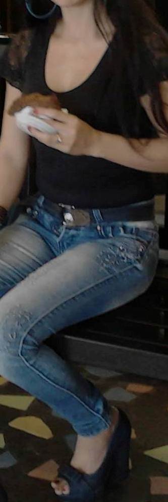 DIABLITA169's tweet photo. CHICOS NECESITO 2 PARA AMISTAD Y CUMPLIR FANTASIAS ALTOS MORENOS DELGADOS. https://t.co/HJys9ccG6o