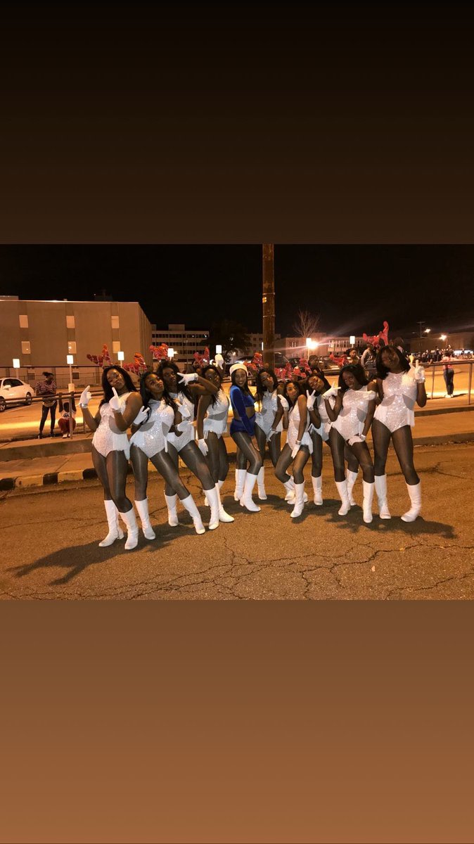 charlicya's tweet photo. #LetUsPlay #LetUsDance ✨🎓 @JPSDistrict @JPSAthletics   
Not only are y’all taking away the only good thing we had left of this school year y’all are taking away one of the things that motivate us each and every school year ! https://t.co/MvyRLMYyuV