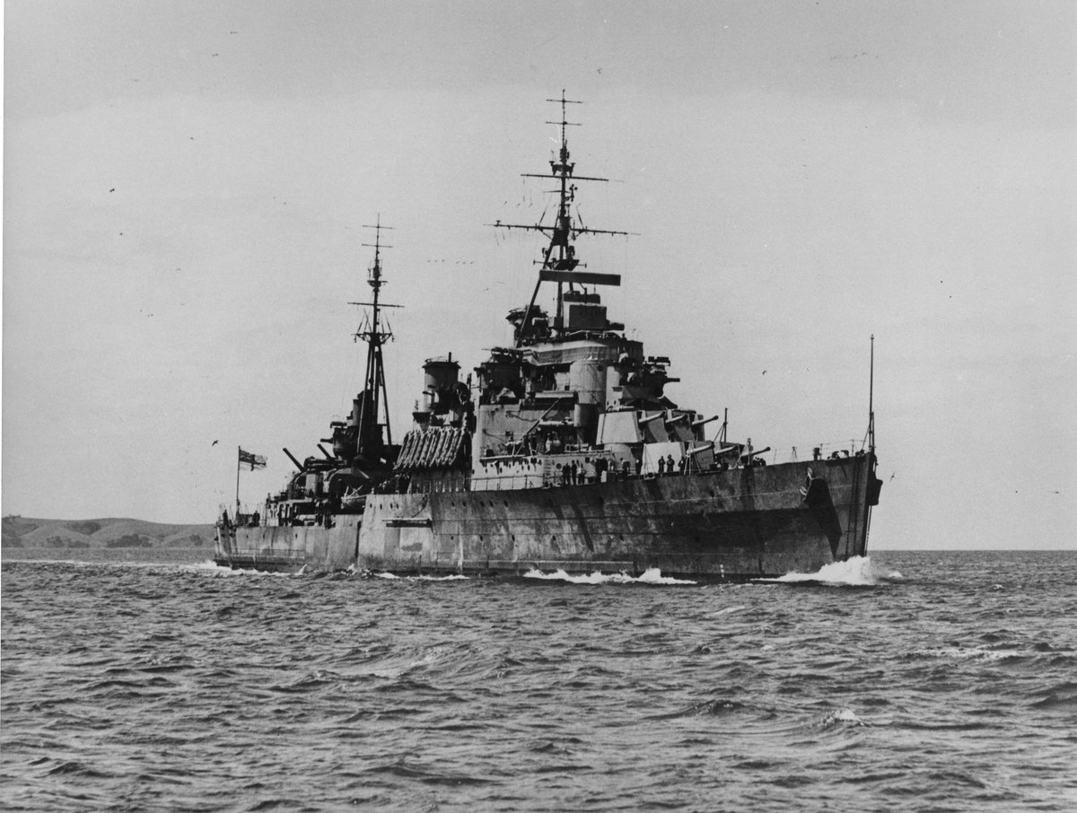 The Japanese bomber was engaged by  @NZNavy cruiser HMNZS Gambia & a  @USNavy Corsair fighter & shot down between cruiser & carrier, HMNZS Gambia's anti-aircraft guns probably firing the last shots of  #WW2  https://twitter.com/NZNavyMuseum/status/1294408623536381952?s=20