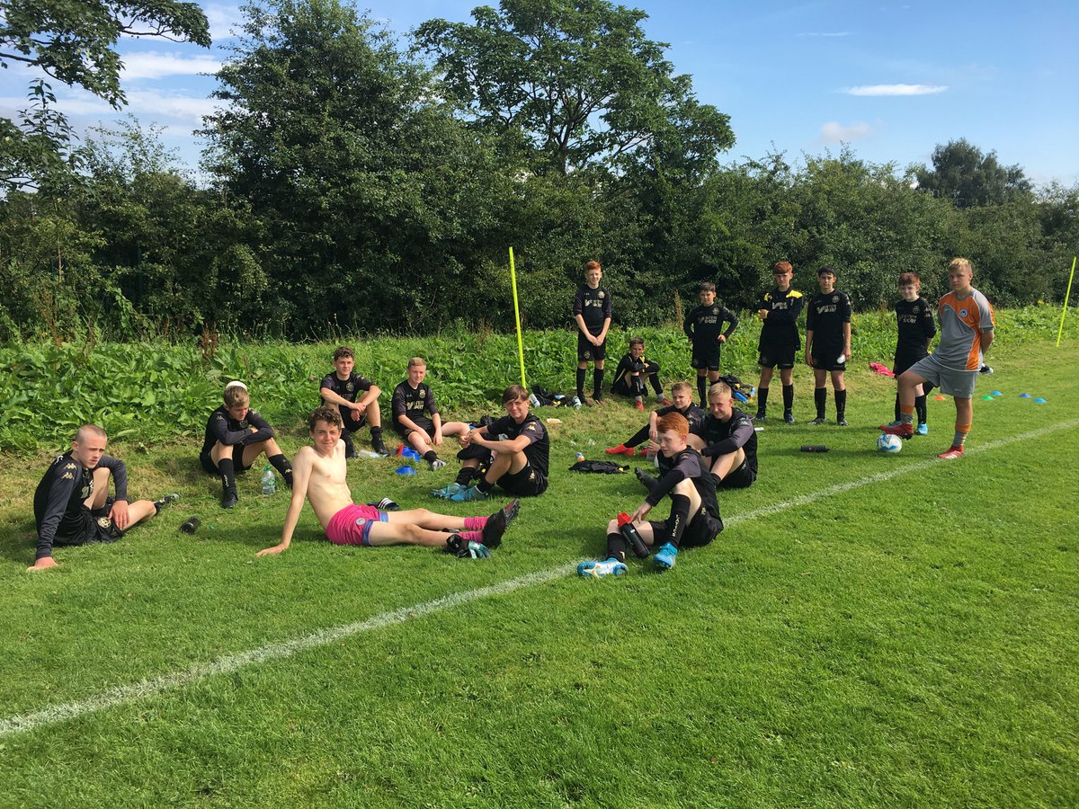 Wigan Schools' Football Assocation (@wiganschoolsfa) on Twitter photo Well done today to our U14โs squad in their friendly against <a href="/StockportSFA/">Stockport SFA</a> - a really good game and nice to see the lads out โฝ๏ธโฝ๏ธ๐๐ Well done today to our U14โs squad in their friendly against <a href="/StockportSFA/">Stockport SFA</a> - a really good game and nice to see the lads out โฝ๏ธโฝ๏ธ๐๐