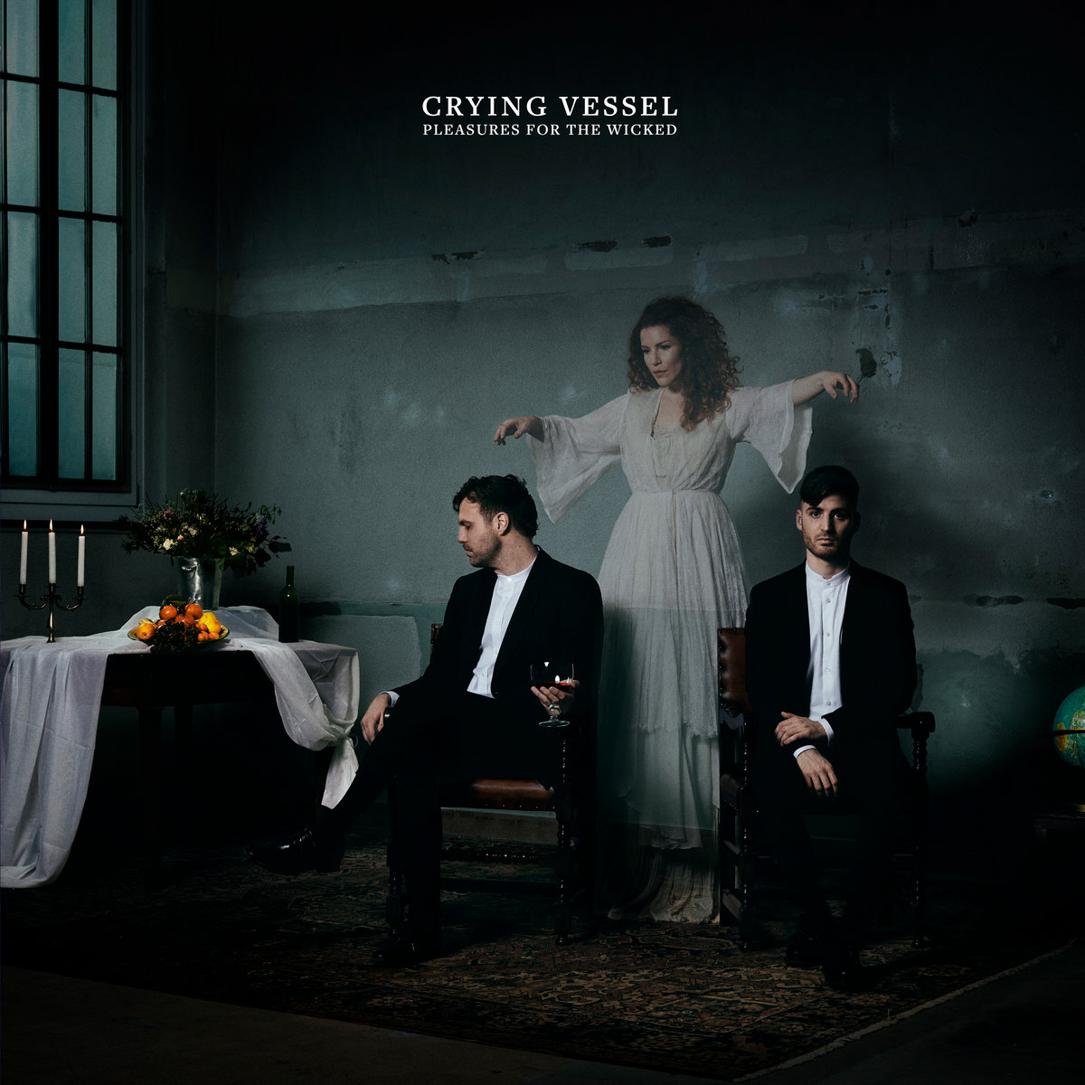 Crying Vessel a dévoilé la vidéo de son nouveau single «The Abyss».

Composé du duo Slade Templeton et Basil Oberlin, le groupe post-punk sortira le 14 août, son deuxième album studio, Pleasures For The Wicked...romu.rocks/2020/08/crying…