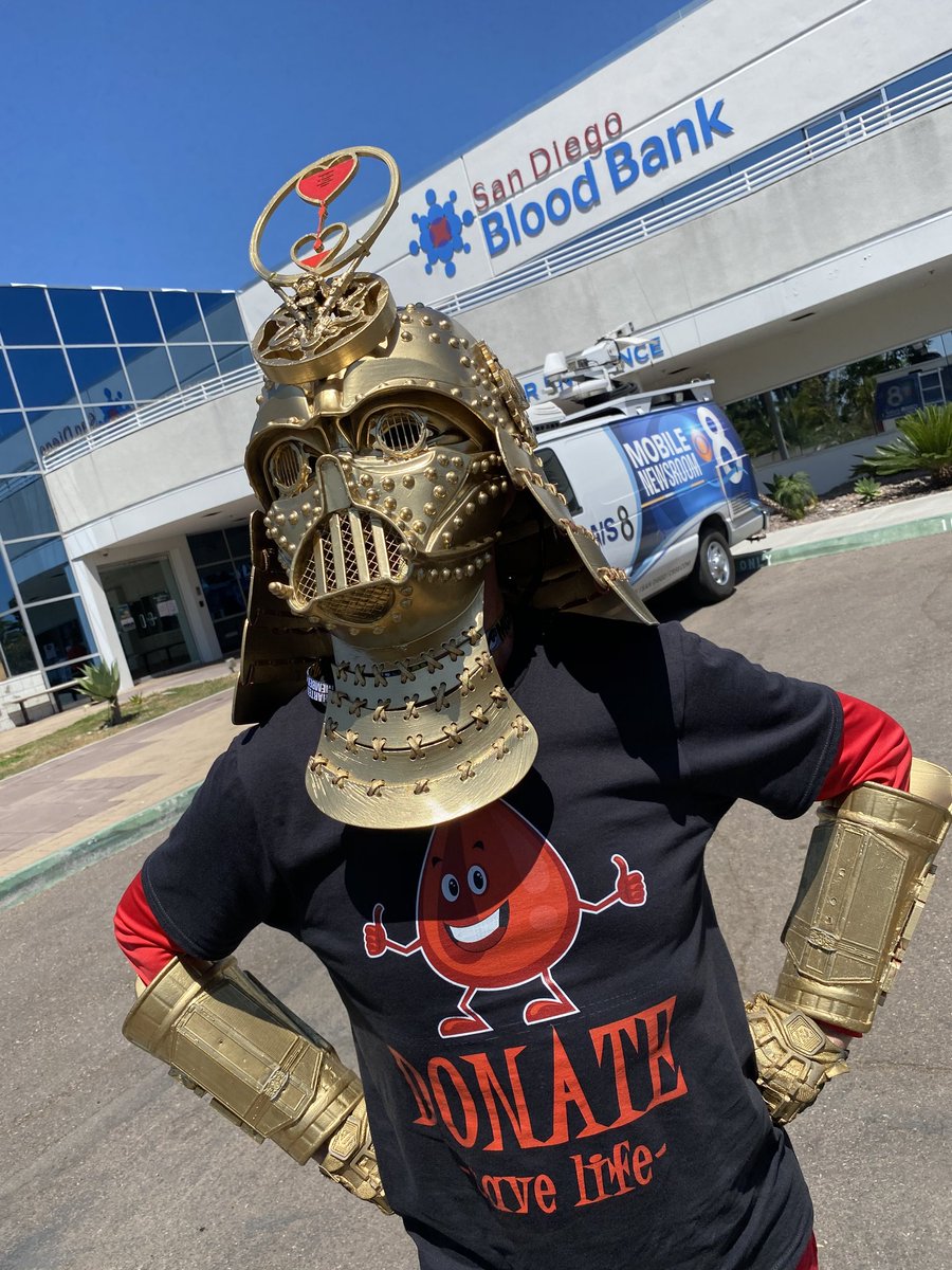 morrowchris's tweet photo. If @DudeVaderCanole #DudeVader says to donate blood, I'm there.
#comicconathome #donatebloodsandiego https://t.co/M9qKr9Thr1