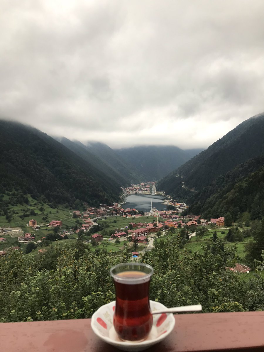 Çayın kalbe gittiği an 🤍 #Trabzon