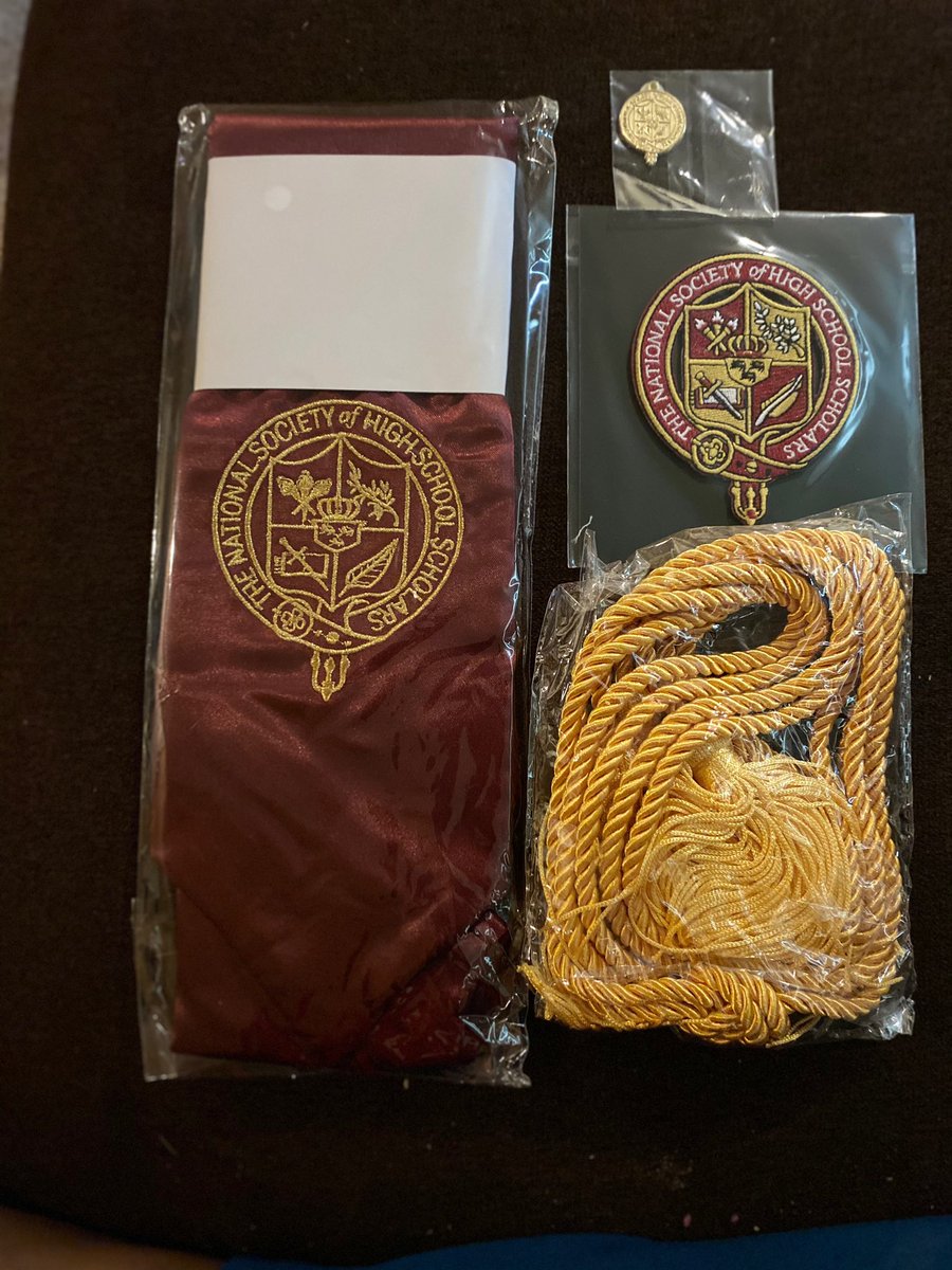 Globalmancj's tweet image. Official Member of The National Society of High School Scholars!📚 “STUDENT”- athlete