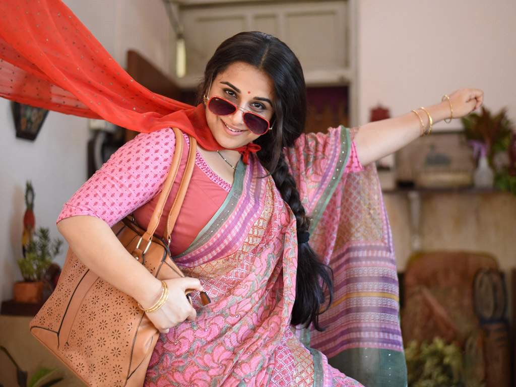 Vidya Balan in Tumhari Sulu (2017)