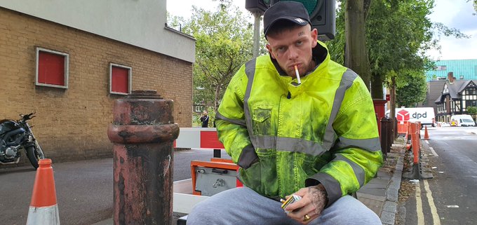 Me scratching my nuts at work! ? 

Holiday mode now, luvin it M8! See more of me in action??? https://t