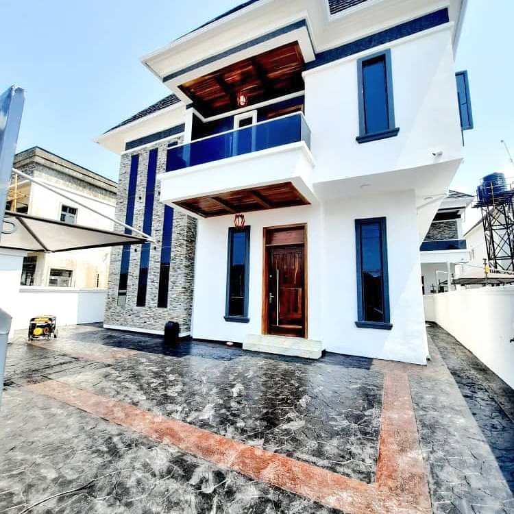 Omahsart's tweet photo. New 5Bedroom Super Luxury Fully Detached Duplex +  BQ for sale
Location:Ikota Lekki
🕹Feature
🔖Swimming Pool 
🔖24hrs light n security
🔖Secured estate 
🔖Good Compound space
🔖Fully Fitted Kitchen
🔖CCTV Camera
🔖In-house Speakers
Price:N79m
Title:Govt Consent 
09034843742 https://t.co/i5bpvIc6LI