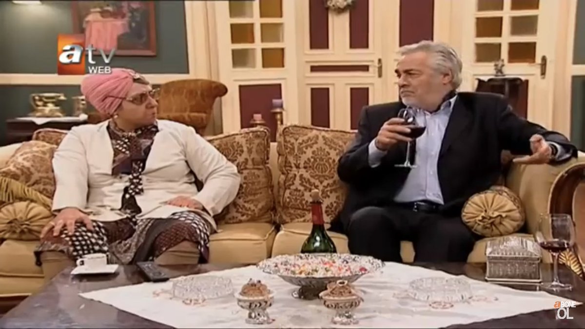 wannamovie's tweet photo. Bebeğim sen şarap istemediğine emin misin? 

Avrupa Yakası (2004 - 2009) https://t.co/XHg0EgIsJj