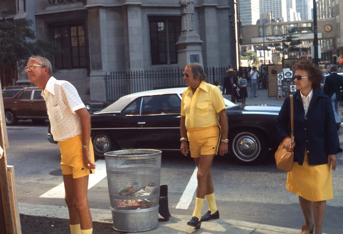 Flashbak.com (@aflashbak) on Twitter photo New York by Vivian Maier in 1975 New York by Vivian Maier in 1975