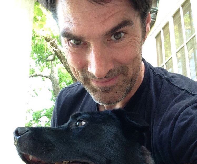 a thread of what your camera roll would look like if thomas gibson was your bf 